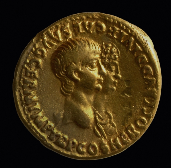 Abb. 3: Goldmünze mit Nero und seiner Mutter Agrippina.